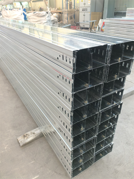 大跨距电缆桥架